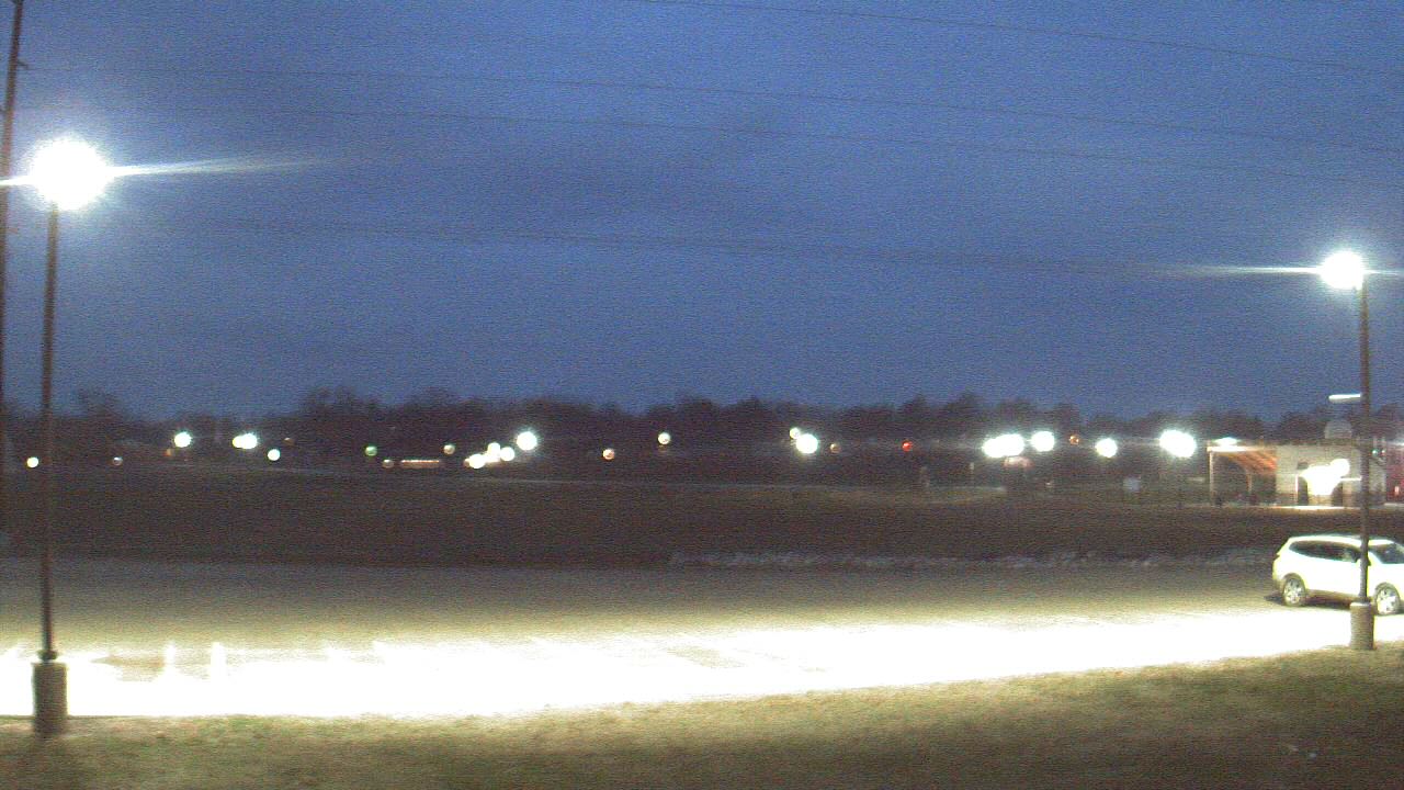 Thumbnail for current weather camera view from West ES in Mount Vernon, Indiana