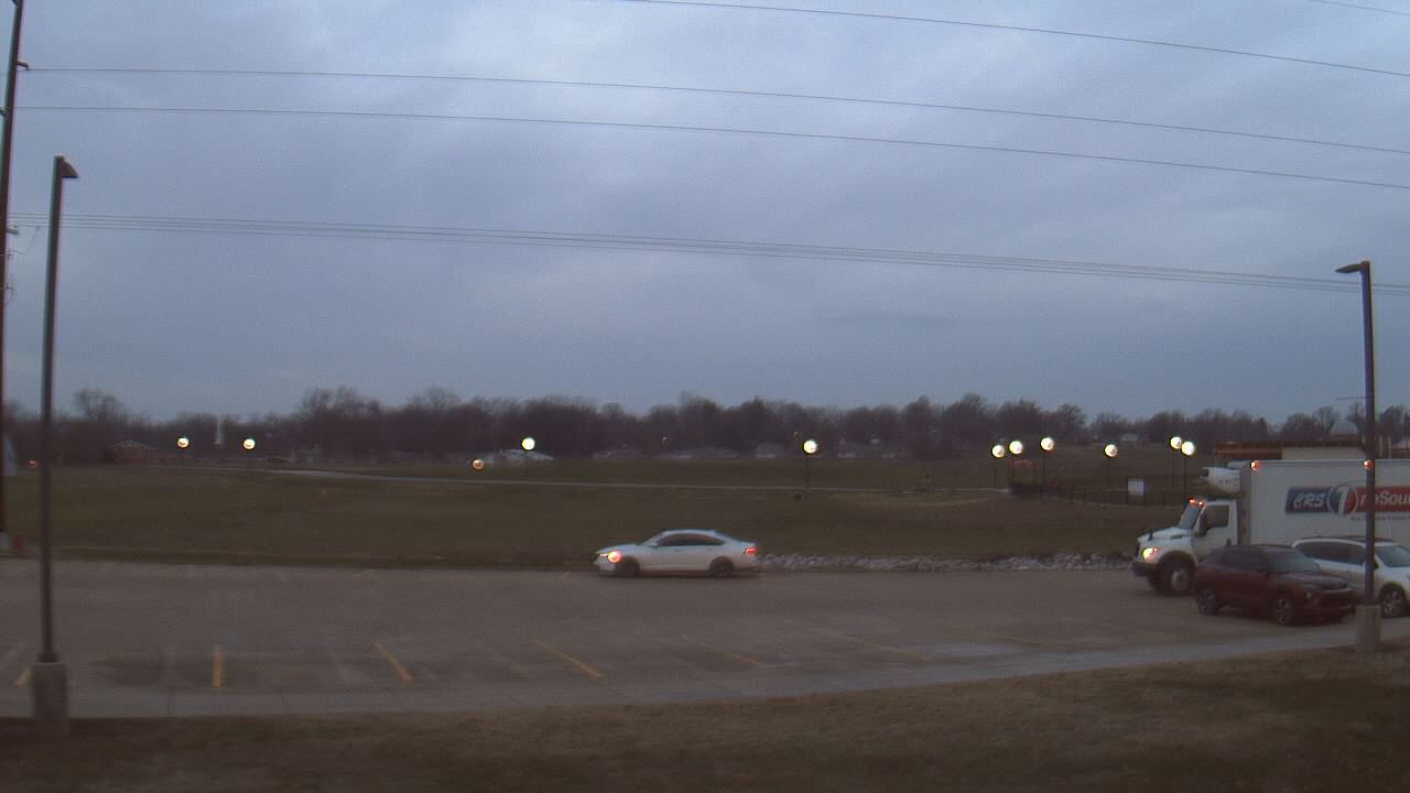 Thumbnail for current weather camera view from West ES in Mount Vernon, Indiana