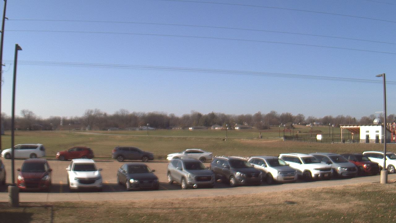 Thumbnail for current weather camera view from West ES in Mount Vernon, Indiana