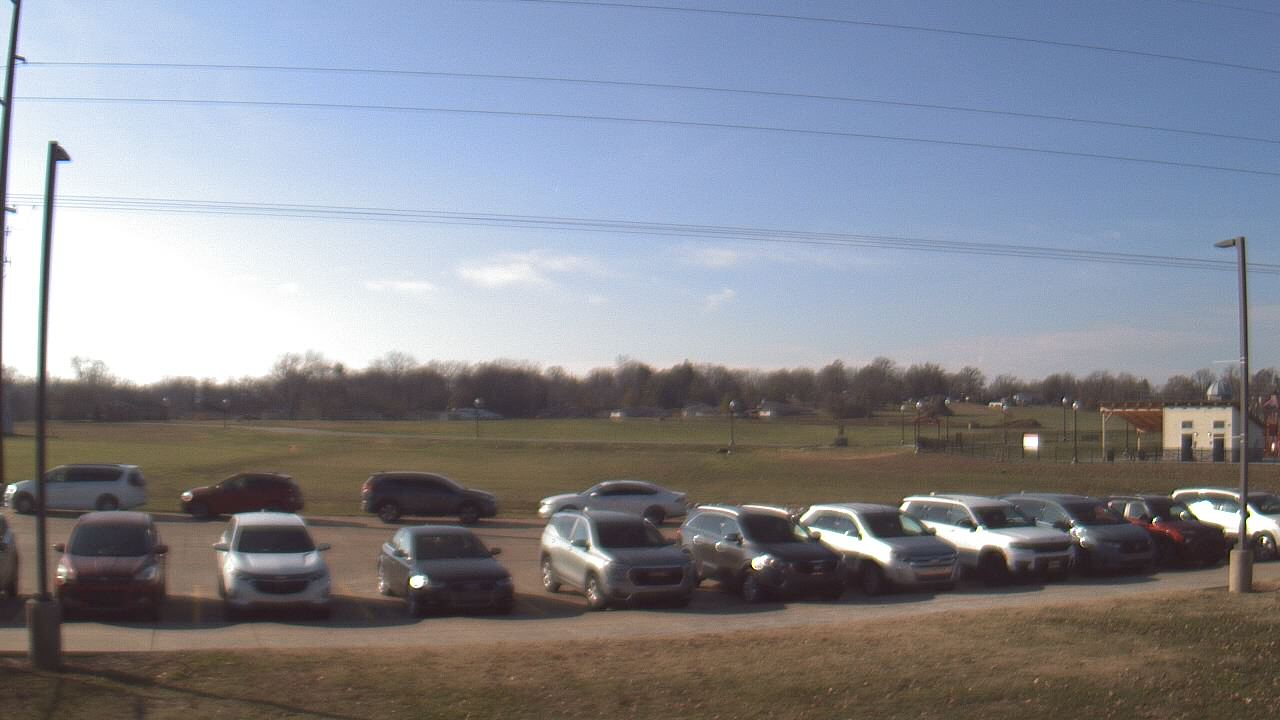 Thumbnail for current weather camera view from West ES in Mount Vernon, Indiana