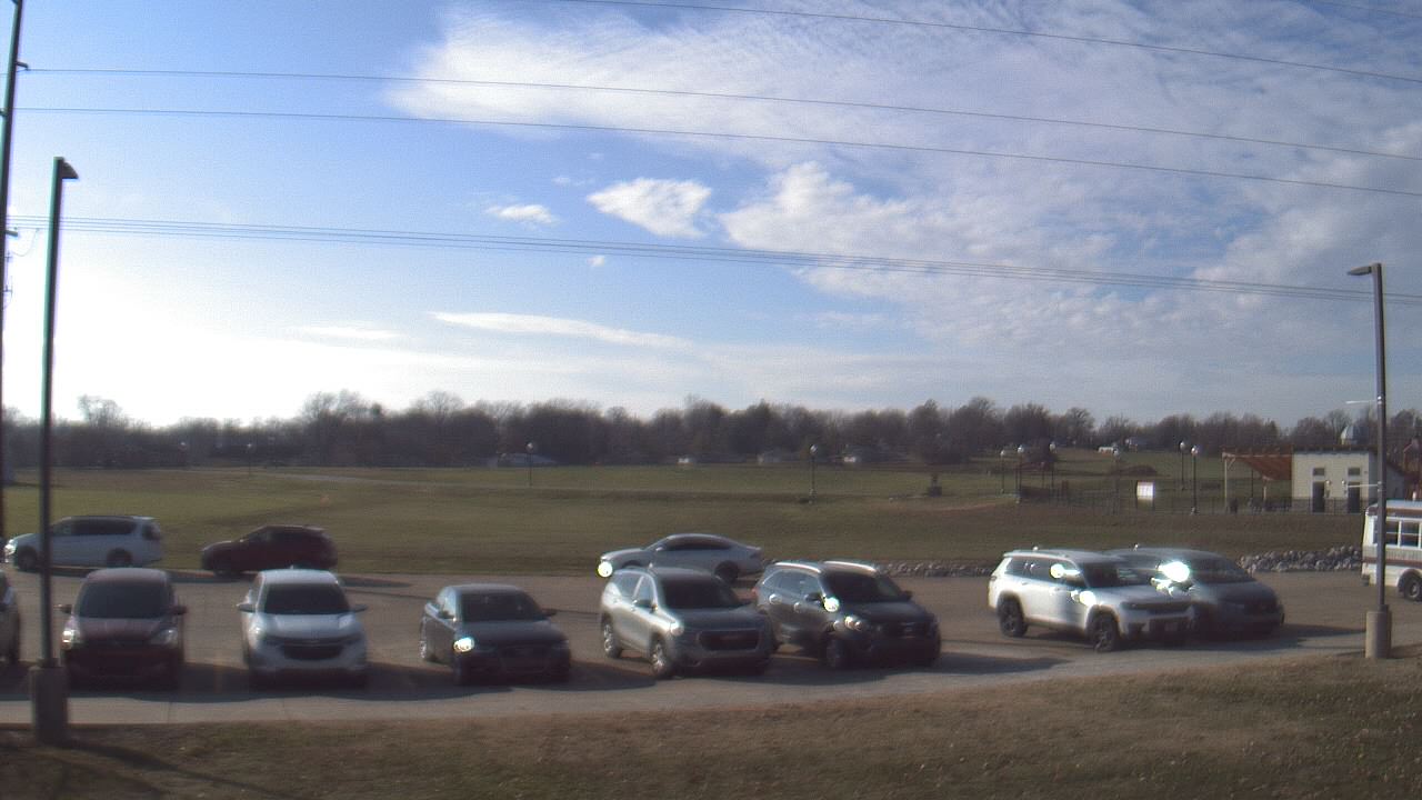 Thumbnail for current weather camera view from West ES in Mount Vernon, Indiana