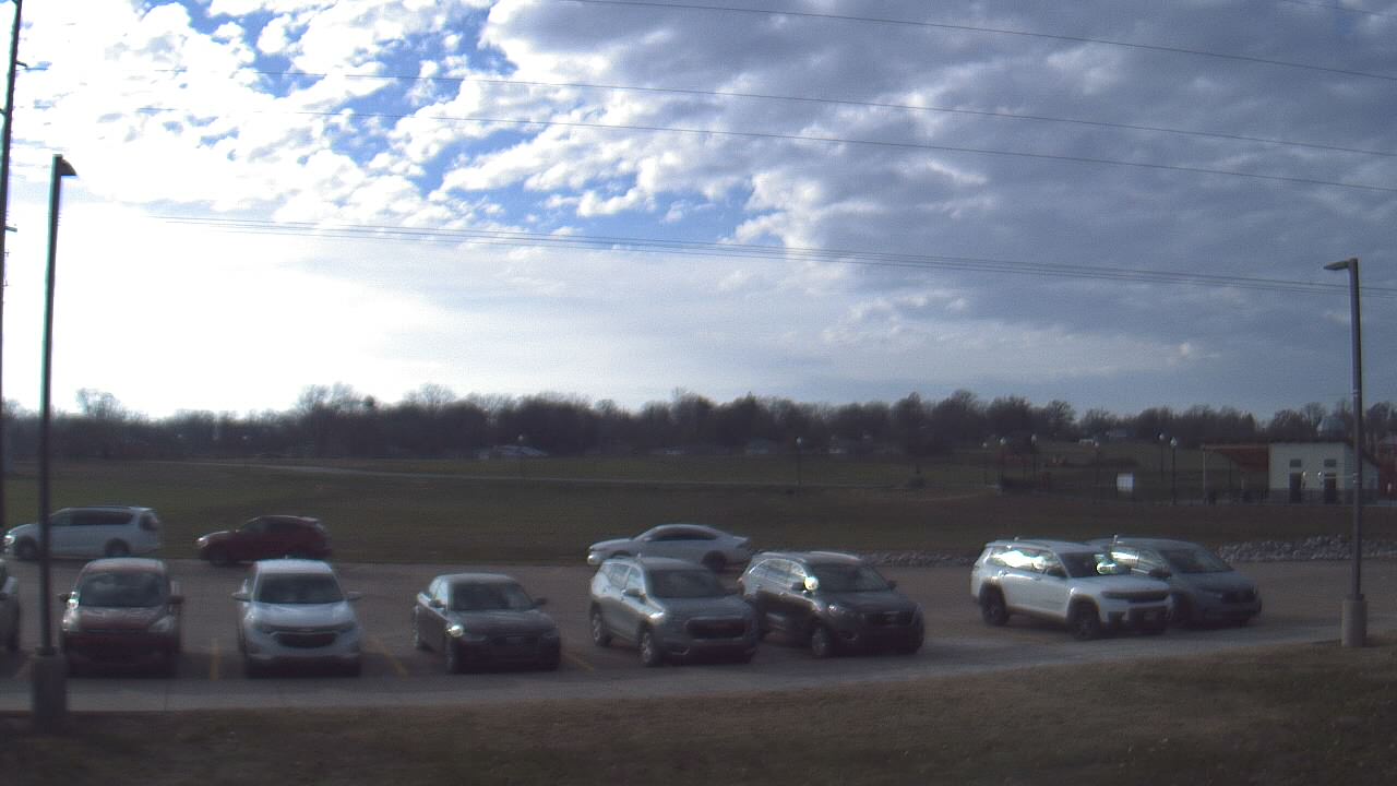 Thumbnail for current weather camera view from West ES in Mount Vernon, Indiana
