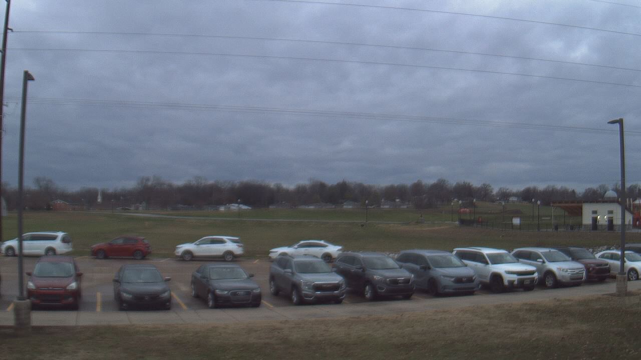Thumbnail for current weather camera view from West ES in Mount Vernon, Indiana