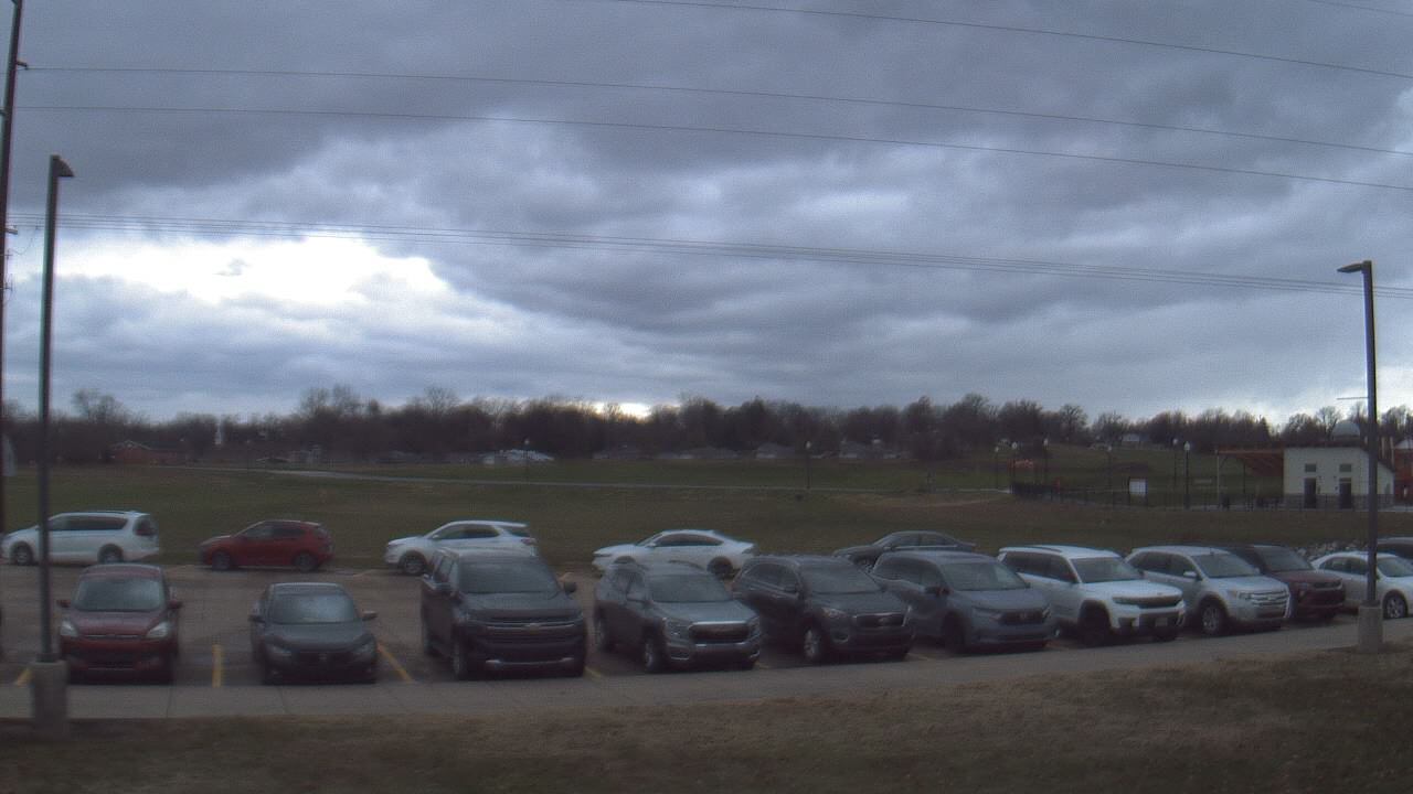 Thumbnail for current weather camera view from West ES in Mount Vernon, Indiana