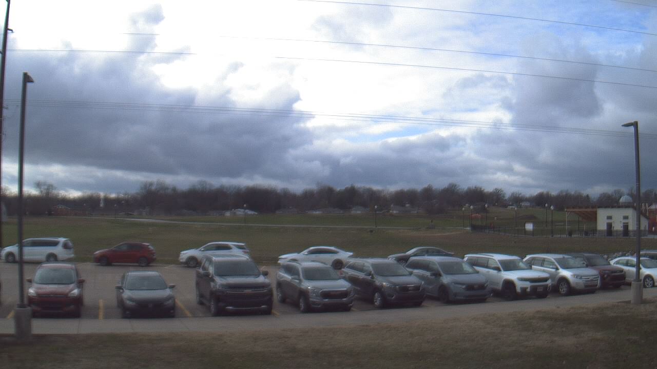 Thumbnail for current weather camera view from West ES in Mount Vernon, Indiana
