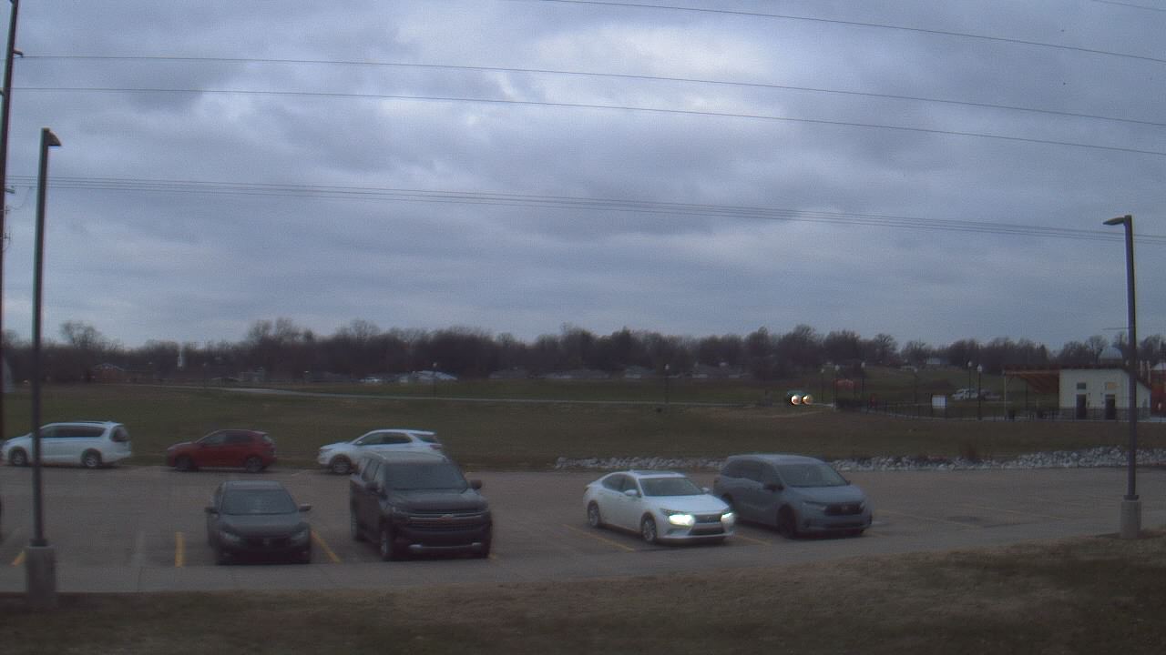 Thumbnail for current weather camera view from West ES in Mount Vernon, Indiana