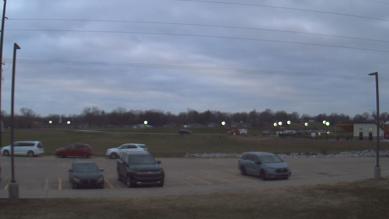Thumbnail for current weather camera view from West ES in Mount Vernon, Indiana