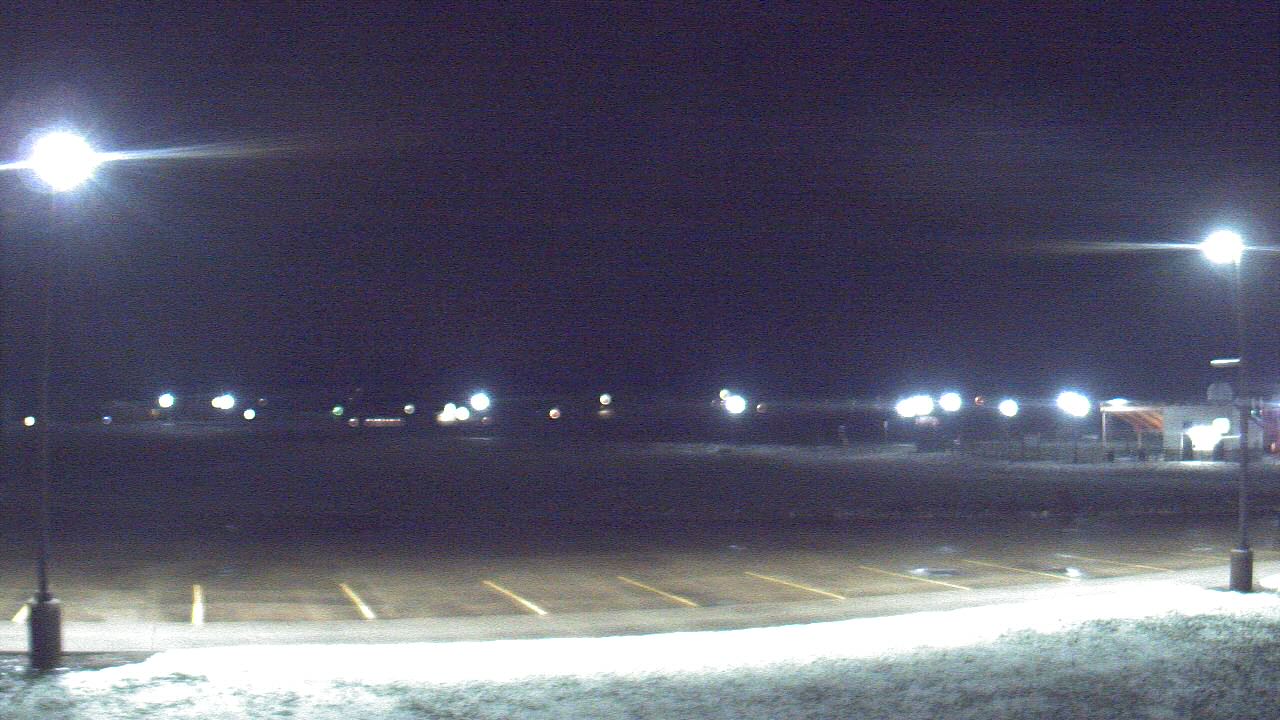 Thumbnail for current weather camera view from West ES in Mount Vernon, Indiana