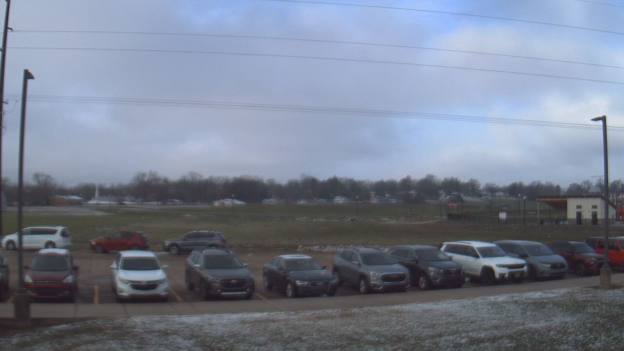 Thumbnail for current weather camera view from West ES in Mount Vernon, Indiana