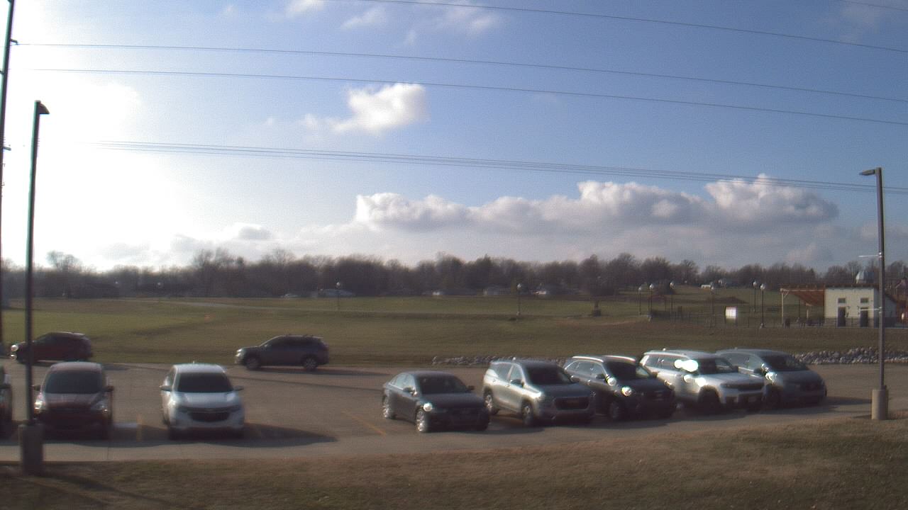 Thumbnail for current weather camera view from West ES in Mount Vernon, Indiana