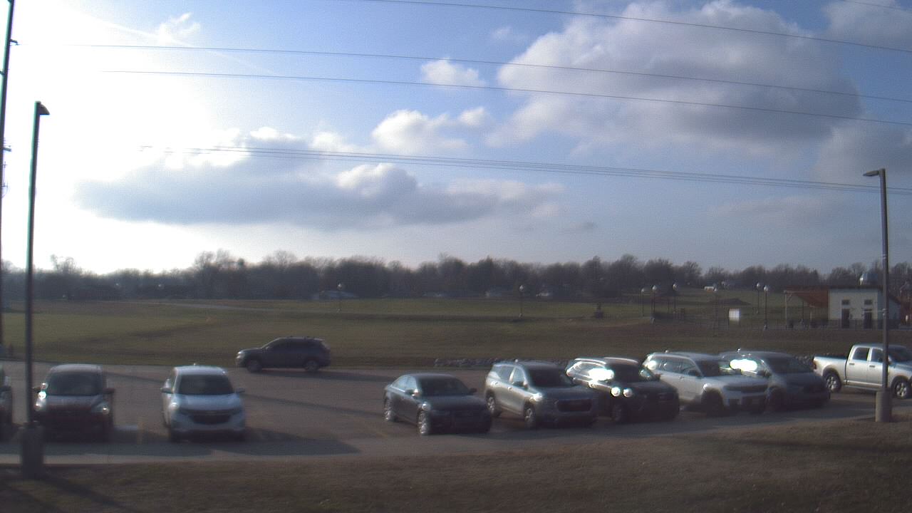 Thumbnail for current weather camera view from West ES in Mount Vernon, Indiana