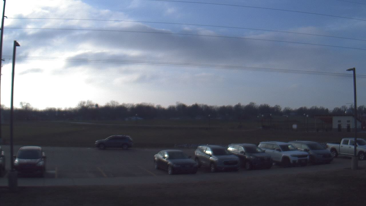 Thumbnail for current weather camera view from West ES in Mount Vernon, Indiana