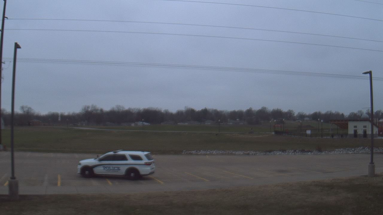 Thumbnail for current weather camera view from West ES in Mount Vernon, Indiana