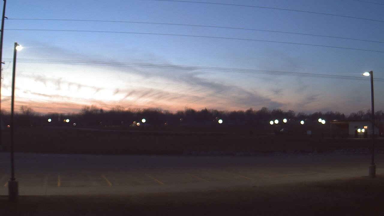 Thumbnail for current weather camera view from West ES in Mount Vernon, Indiana