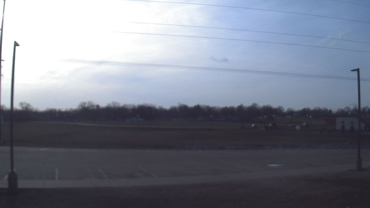 Thumbnail for current weather camera view from West ES in Mount Vernon, Indiana