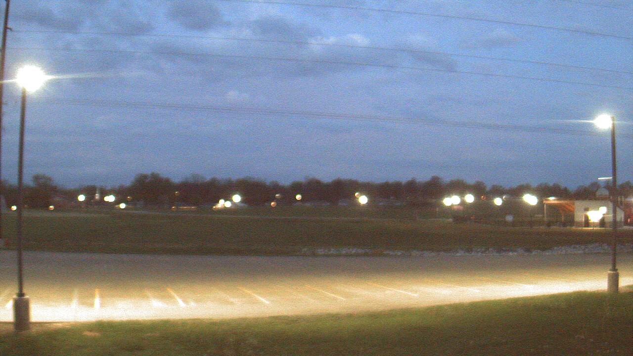 Thumbnail for current weather camera view from West ES in Mount Vernon, Indiana