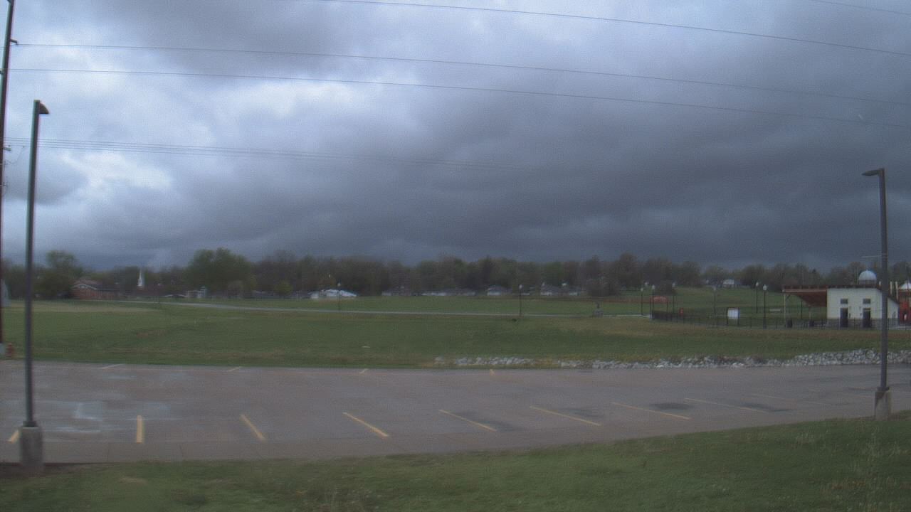 Thumbnail for current weather camera view from West ES in Mount Vernon, Indiana