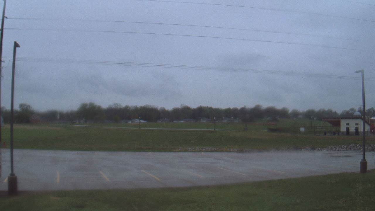 Thumbnail for current weather camera view from West ES in Mount Vernon, Indiana