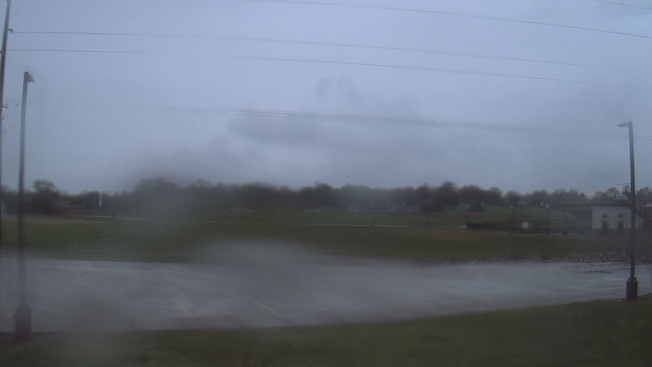 Thumbnail for current weather camera view from West ES in Mount Vernon, Indiana