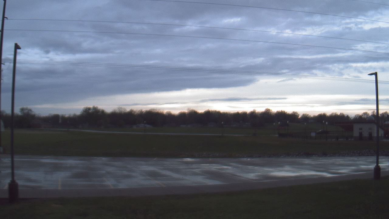 Thumbnail for current weather camera view from West ES in Mount Vernon, Indiana