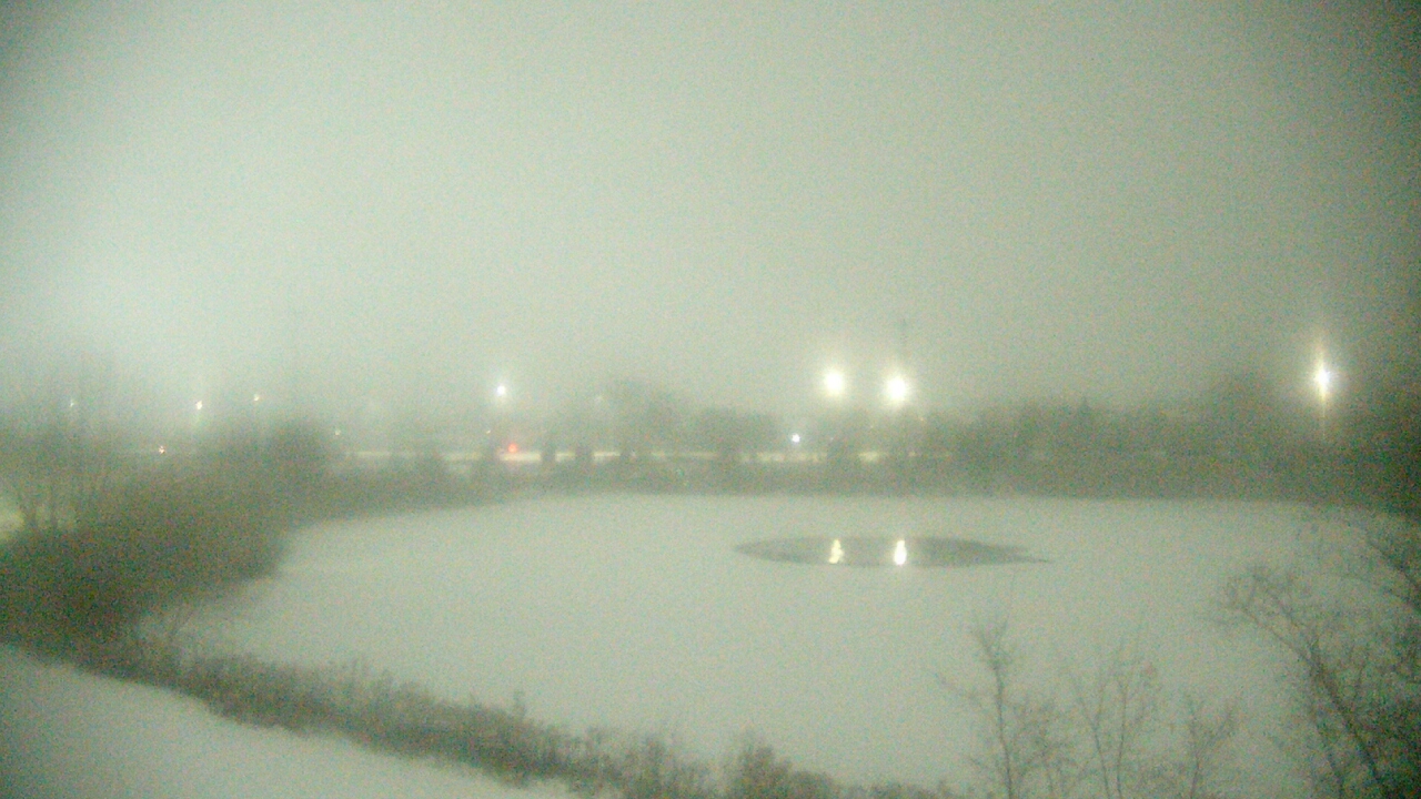 Thumbnail for current weather camera view from Colin Powell MS in Matteson, Illinois
