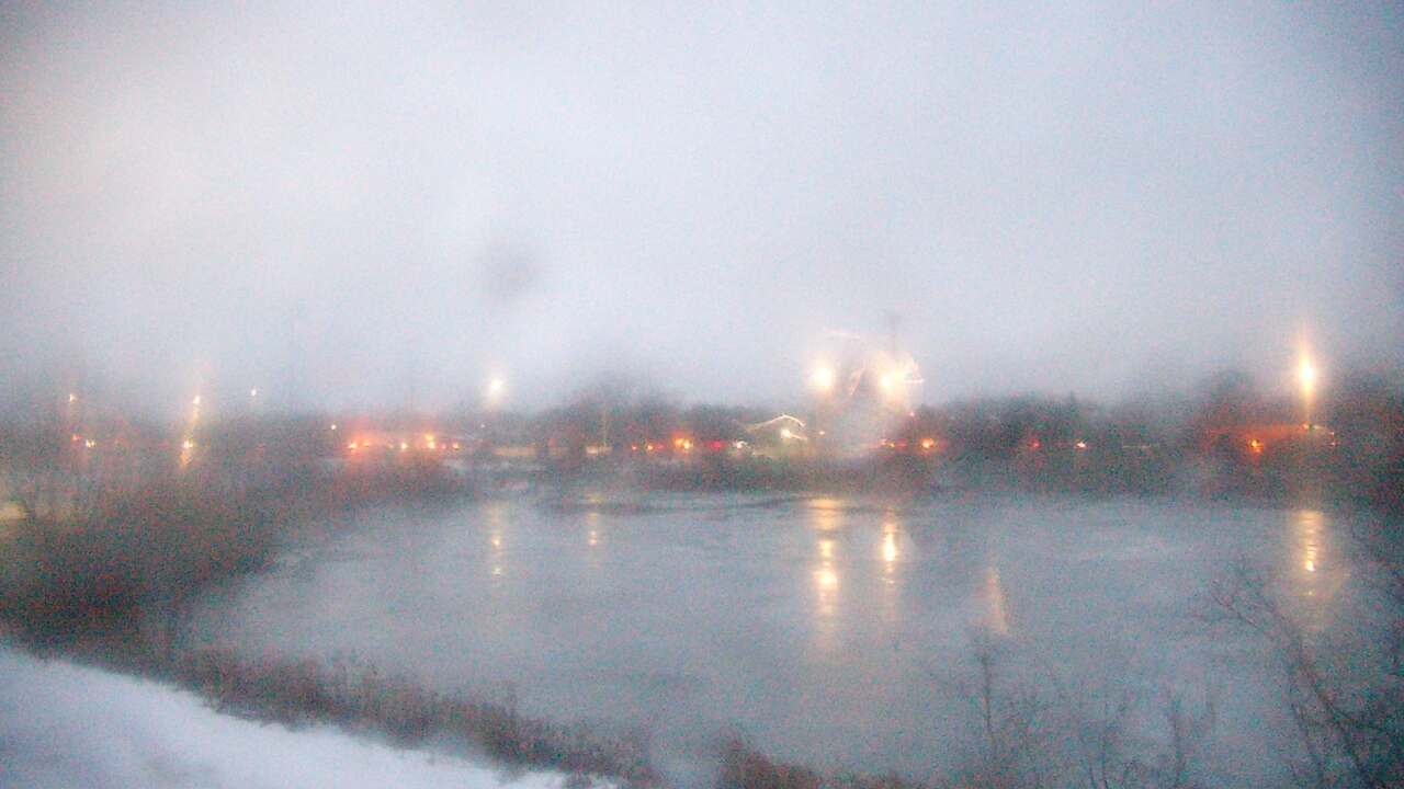 Thumbnail for current weather camera view from Colin Powell MS in Matteson, Illinois