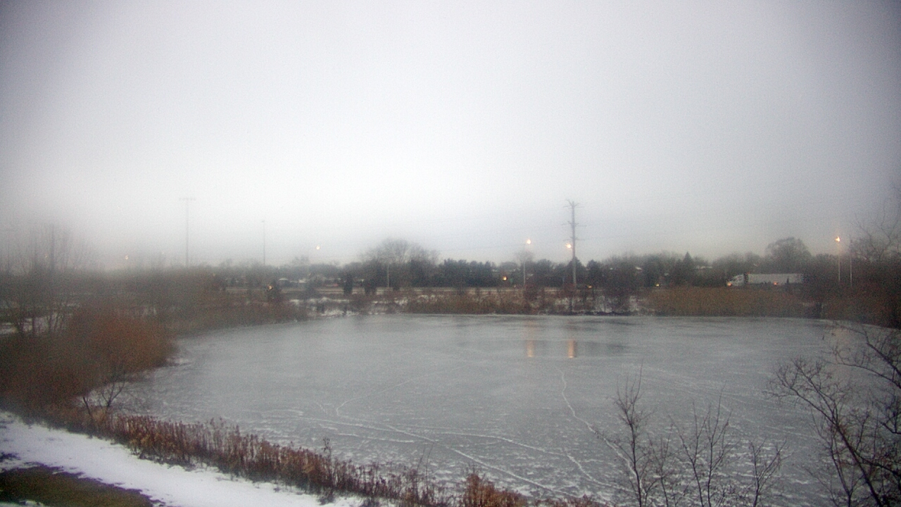 Thumbnail for current weather camera view from Colin Powell MS in Matteson, Illinois