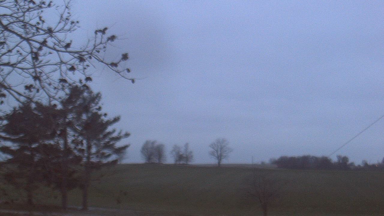 Thumbnail for current weather camera view from Farmersville School in Mount Vernon, Indiana