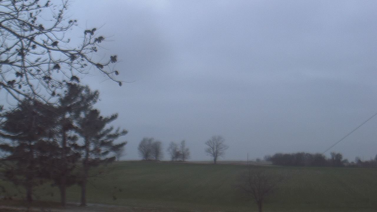 Thumbnail for current weather camera view from Farmersville School in Mount Vernon, Indiana