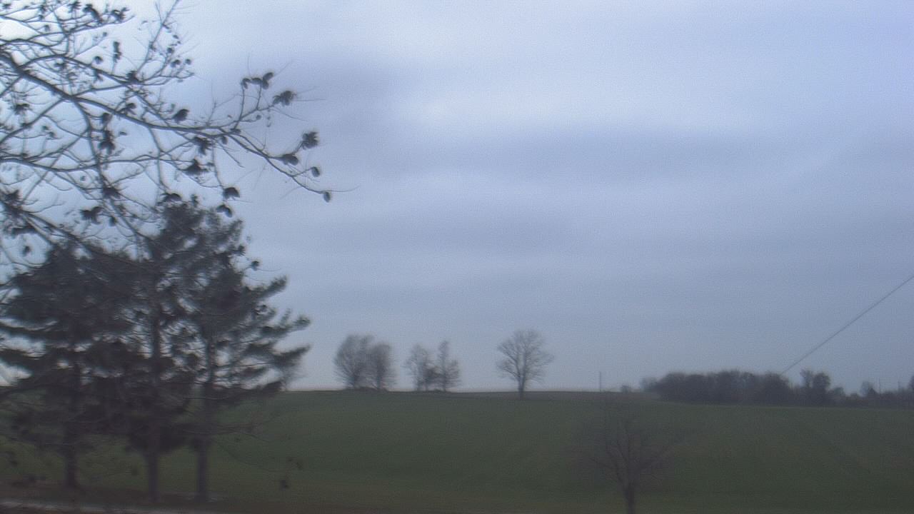 Thumbnail for current weather camera view from Farmersville School in Mount Vernon, Indiana