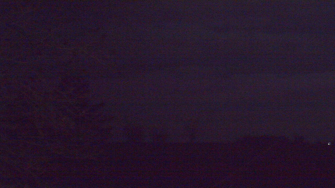 Thumbnail for current weather camera view from Farmersville School in Mount Vernon, Indiana