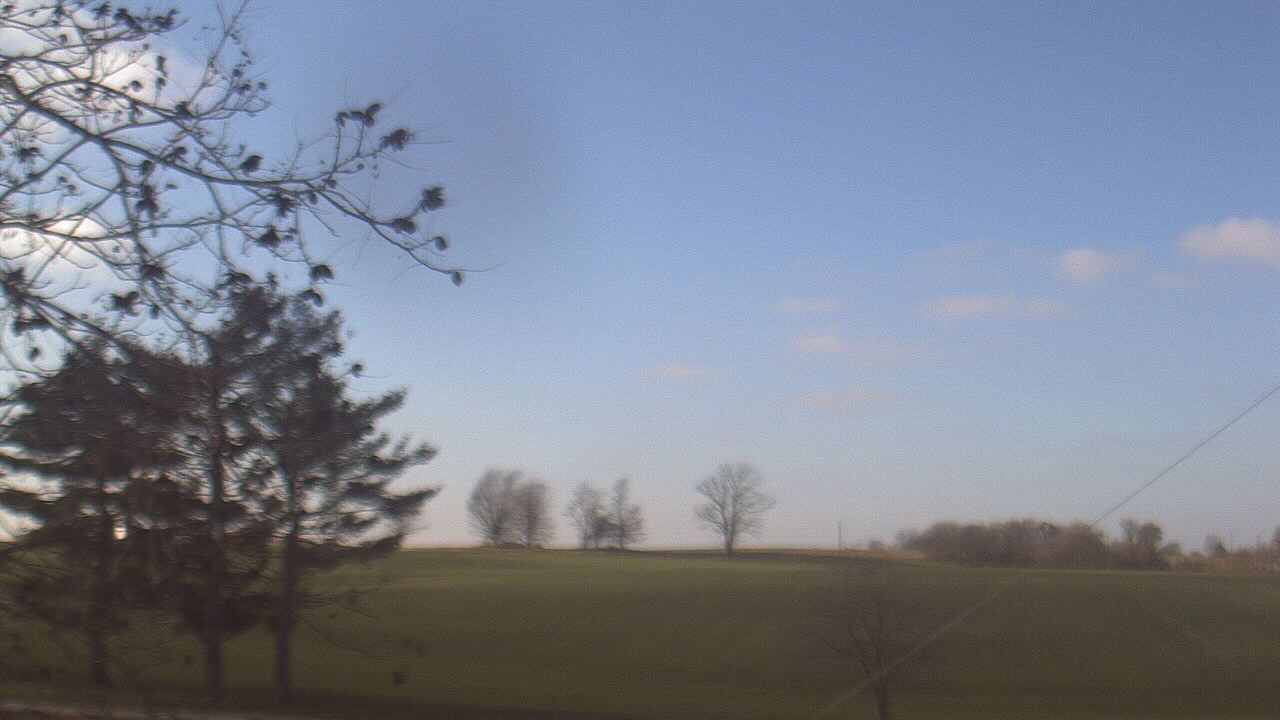 Thumbnail for current weather camera view from Farmersville School in Mount Vernon, Indiana