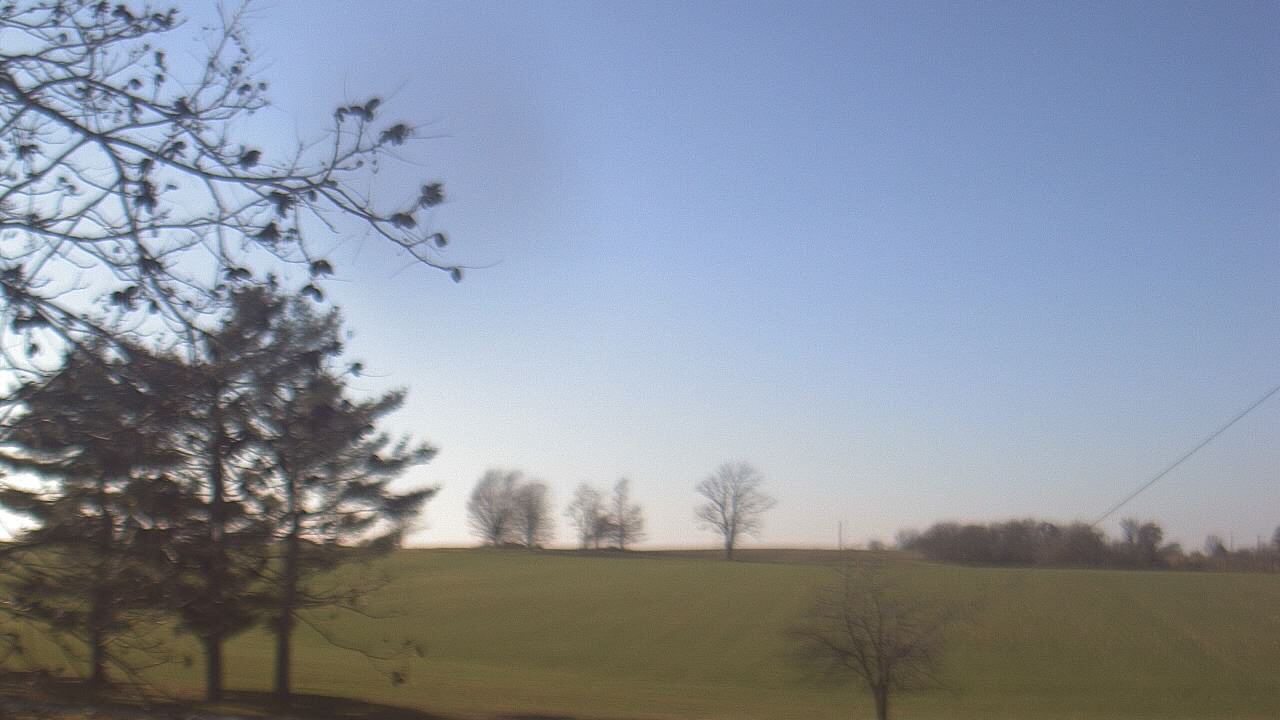 Thumbnail for current weather camera view from Farmersville School in Mount Vernon, Indiana