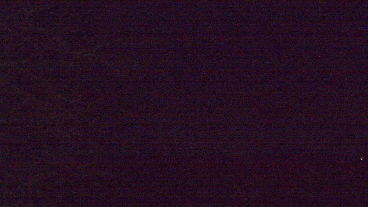 Thumbnail for current weather camera view from Farmersville School in Mount Vernon, Indiana