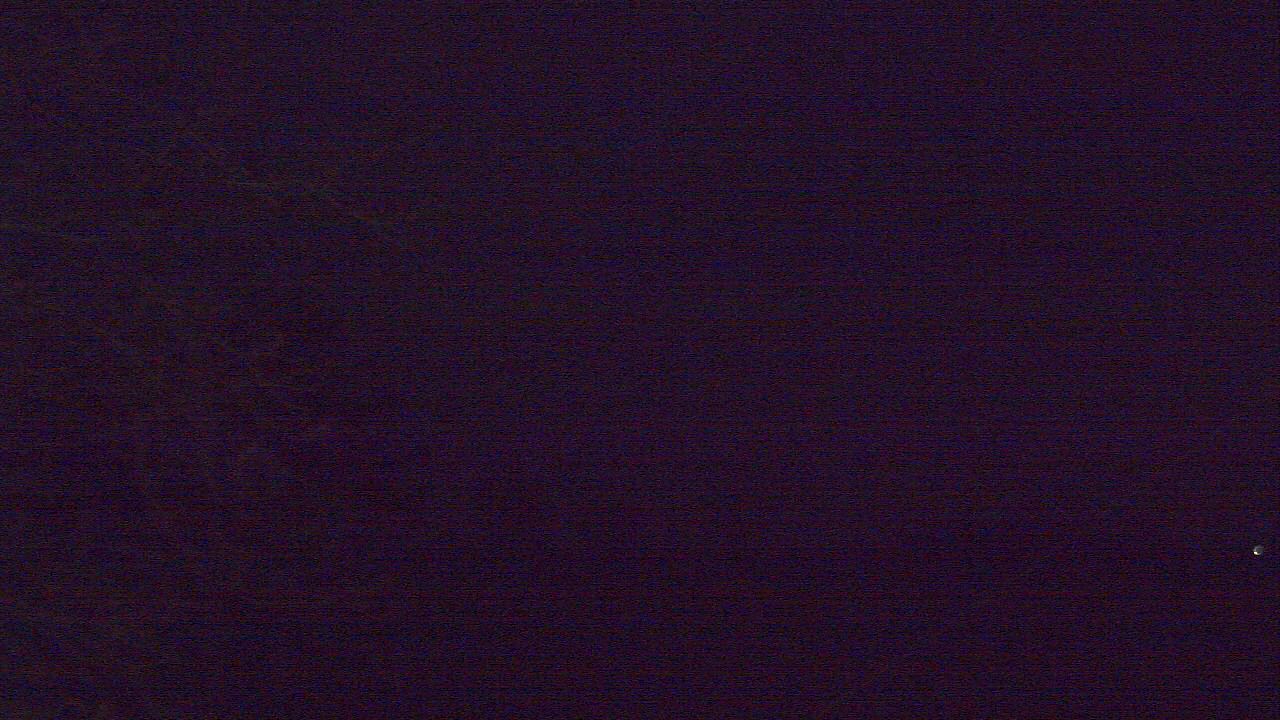 Thumbnail for current weather camera view from Farmersville School in Mount Vernon, Indiana