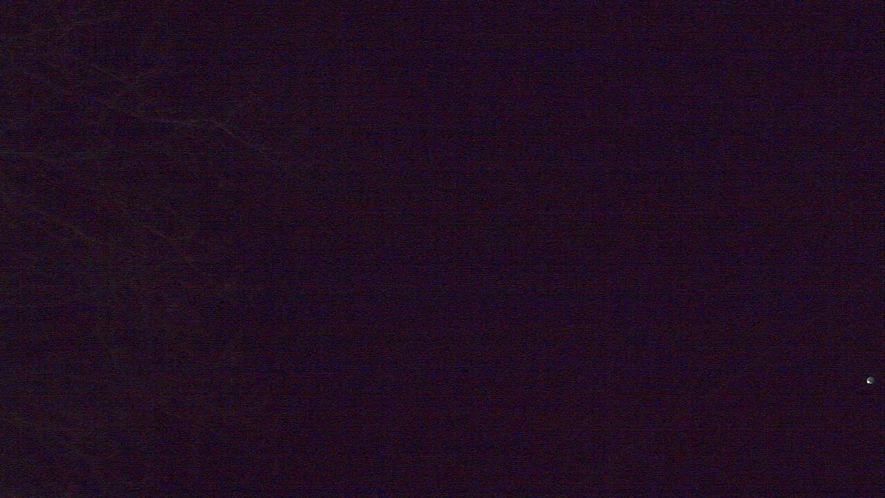 Thumbnail for current weather camera view from Farmersville School in Mount Vernon, Indiana