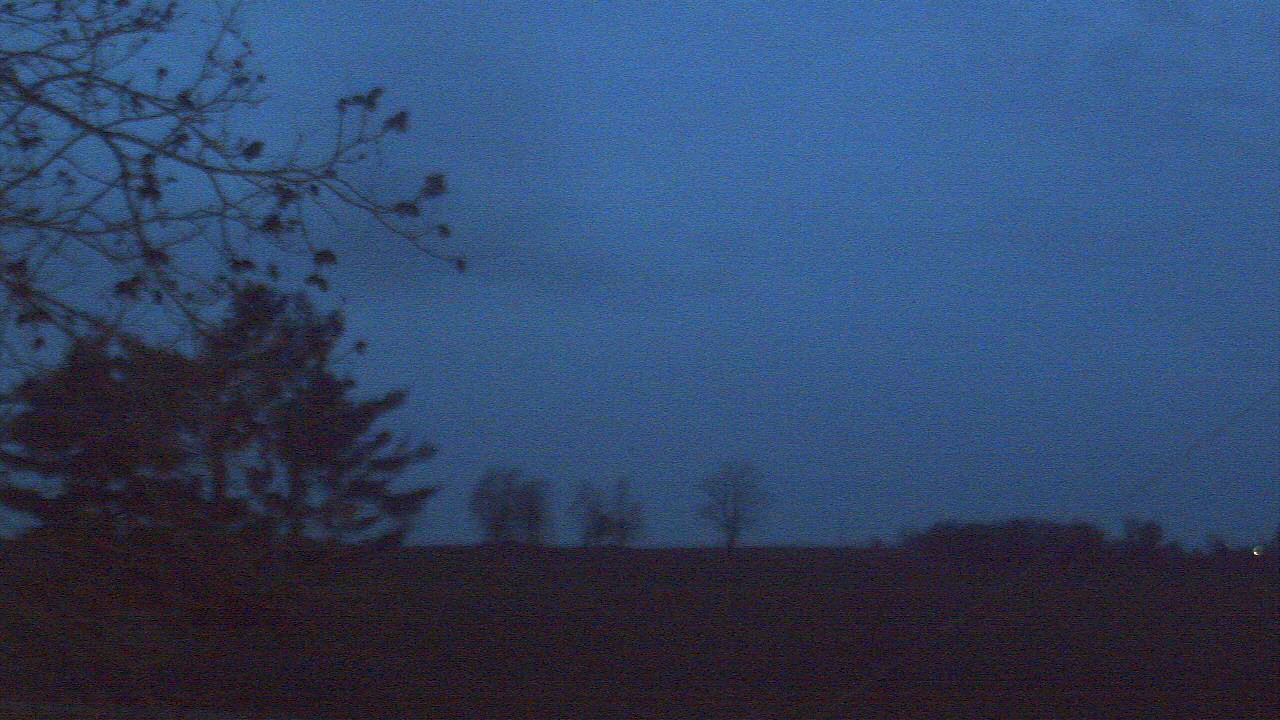 Thumbnail for current weather camera view from Farmersville School in Mount Vernon, Indiana