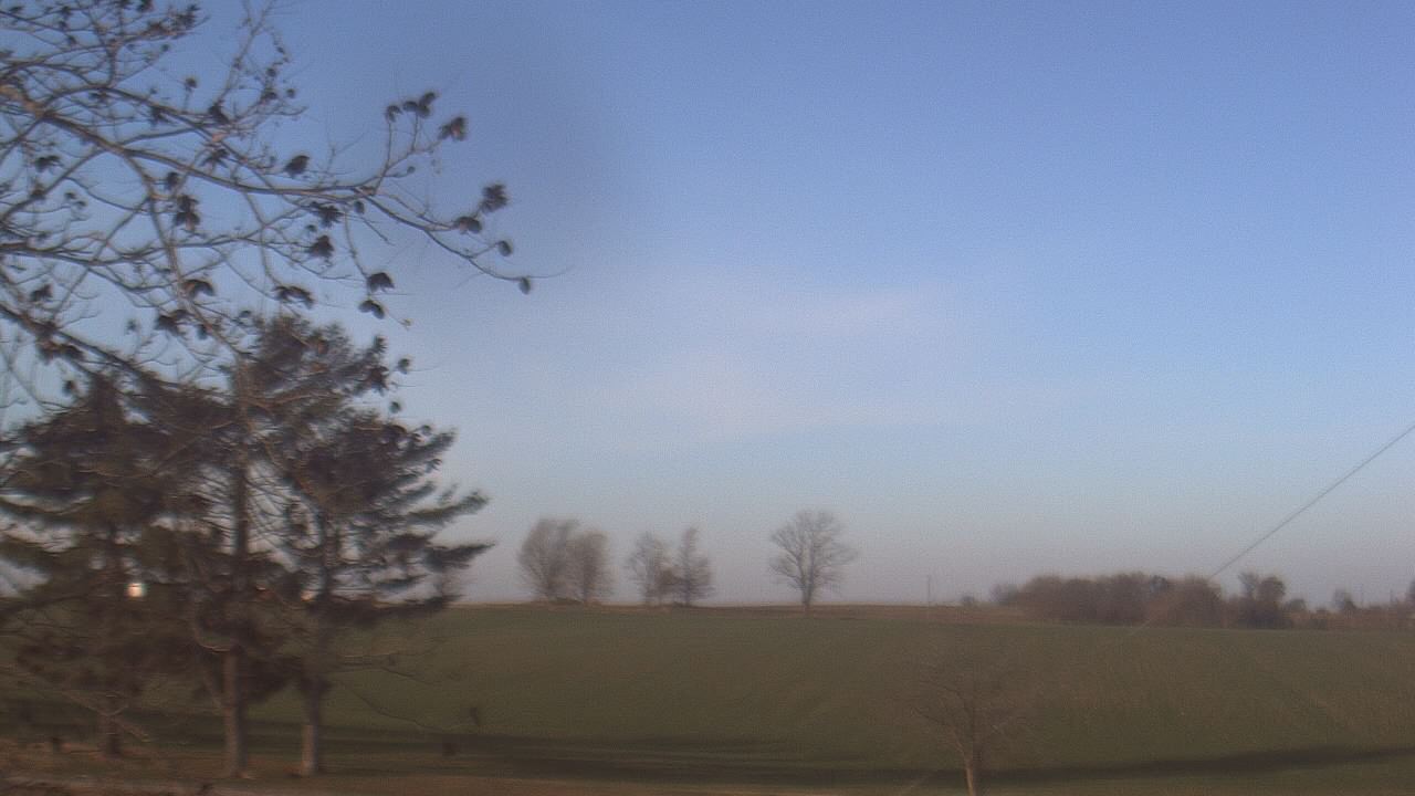 Thumbnail for current weather camera view from Farmersville School in Mount Vernon, Indiana