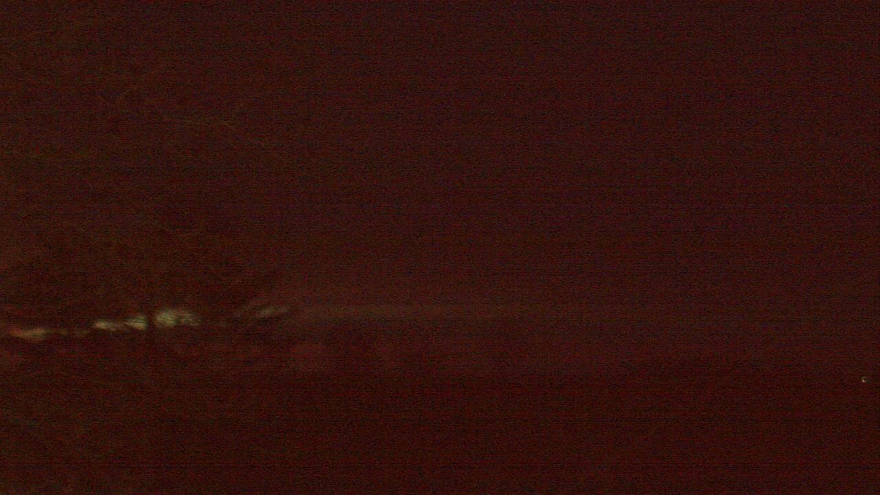 Thumbnail for current weather camera view from Farmersville School in Mount Vernon, Indiana