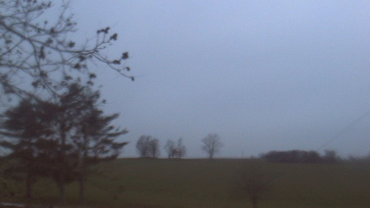Thumbnail for current weather camera view from Farmersville School in Mount Vernon, Indiana
