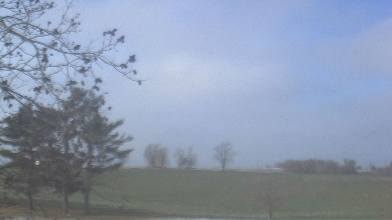 Thumbnail for current weather camera view from Farmersville School in Mount Vernon, Indiana