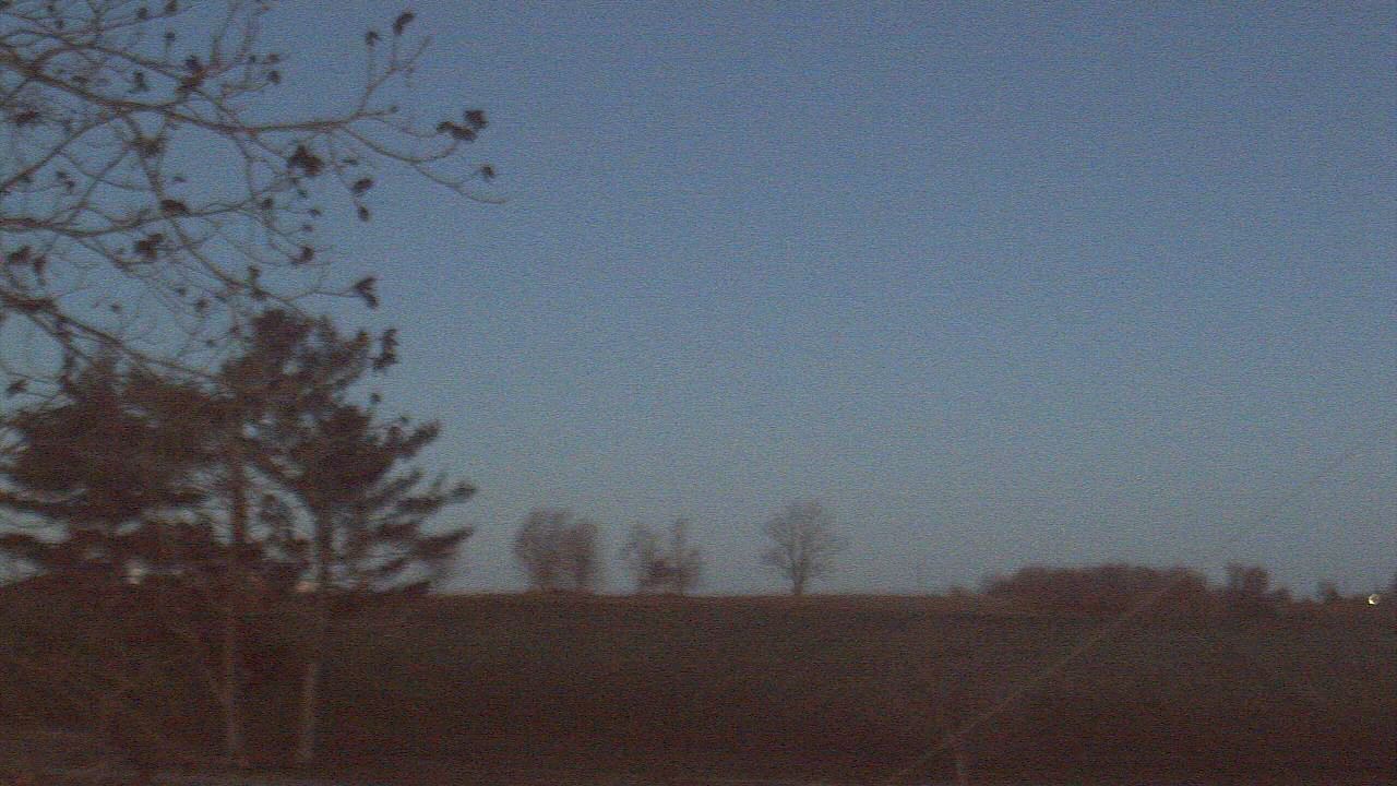 Thumbnail for current weather camera view from Farmersville School in Mount Vernon, Indiana