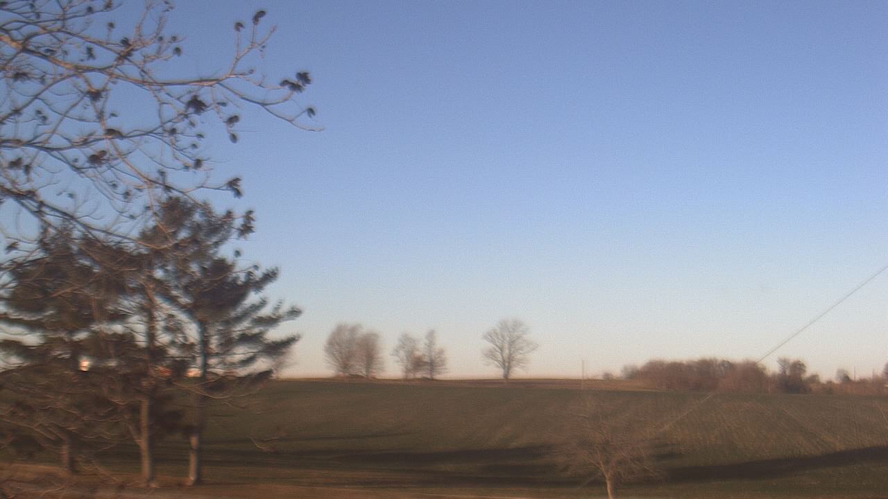 Thumbnail for current weather camera view from Farmersville School in Mount Vernon, Indiana
