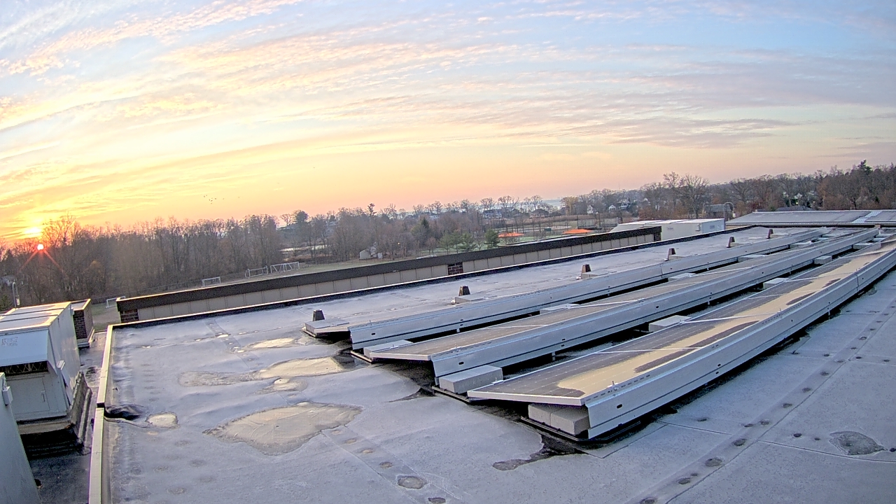 Thumbnail for current weather camera view from Mamaroneck Union Free Sch Dist in Mamaroneck, New York