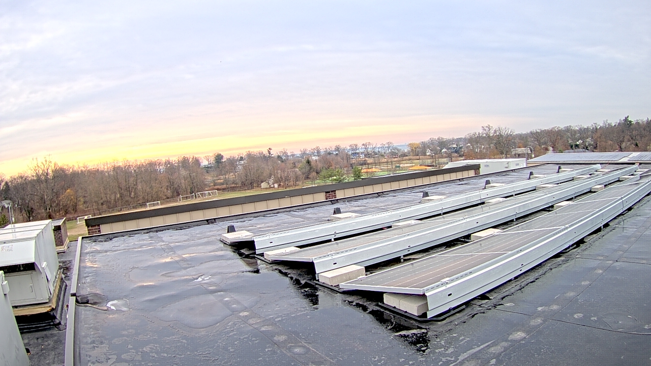 Thumbnail for current weather camera view from Mamaroneck Union Free Sch Dist in Mamaroneck, New York