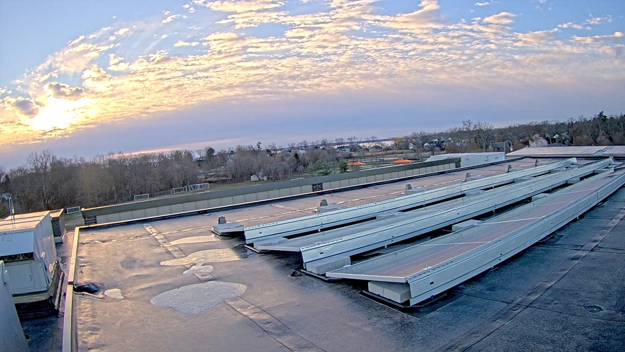 Thumbnail for current weather camera view from Mamaroneck Union Free Sch Dist in Mamaroneck, New York