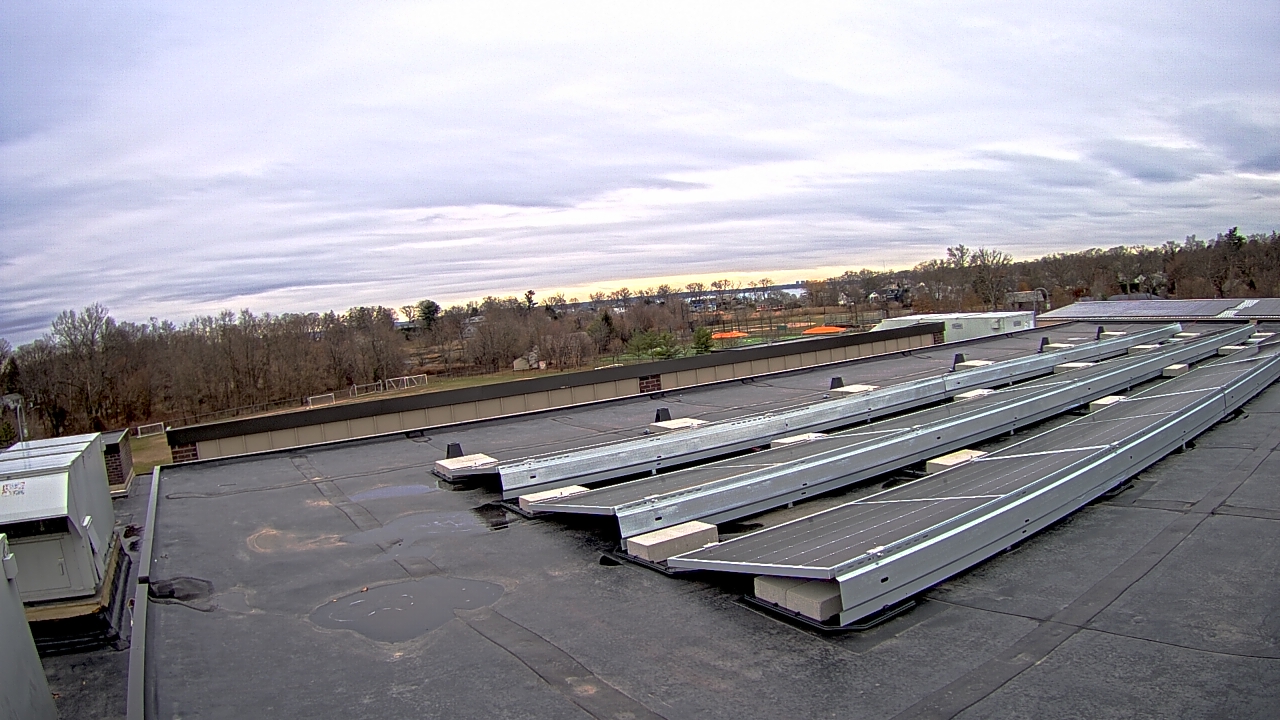 Thumbnail for current weather camera view from Mamaroneck Union Free Sch Dist in Mamaroneck, New York