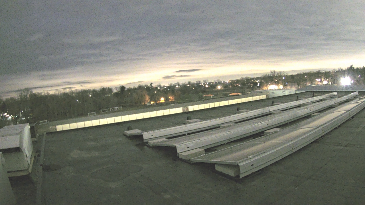 Thumbnail for current weather camera view from Mamaroneck Union Free Sch Dist in Mamaroneck, New York