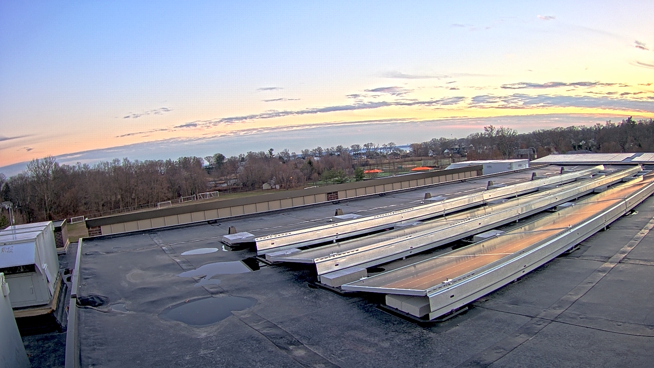 Thumbnail for current weather camera view from Mamaroneck Union Free Sch Dist in Mamaroneck, New York