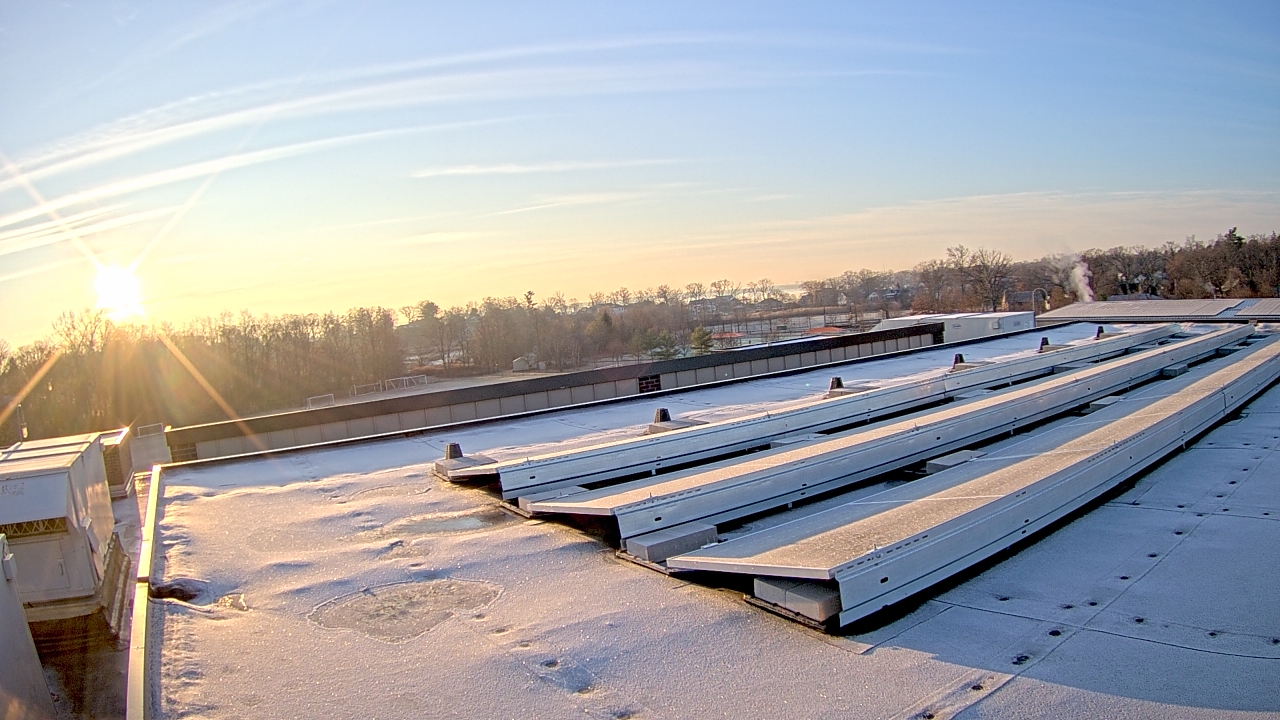Thumbnail for current weather camera view from Mamaroneck Union Free Sch Dist in Mamaroneck, New York